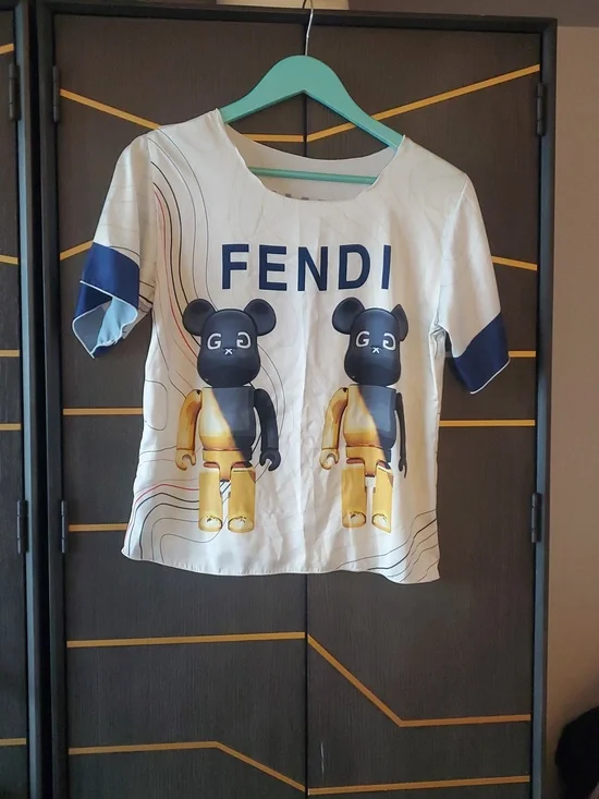 F Top - Picture 2 of 4